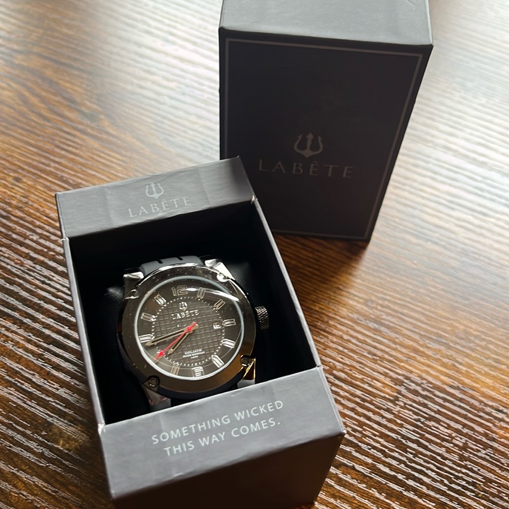 Men’s Labete Black Watch BNIB